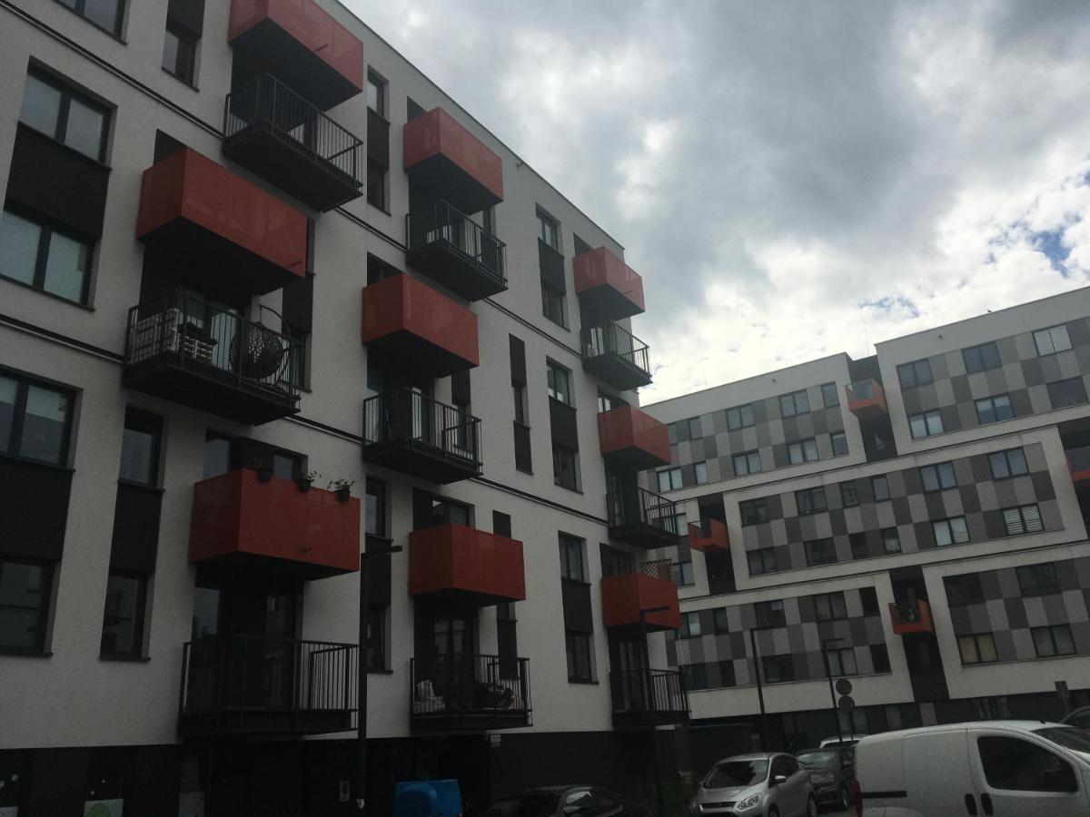 Sky One Apartment Krakow Luaran gambar